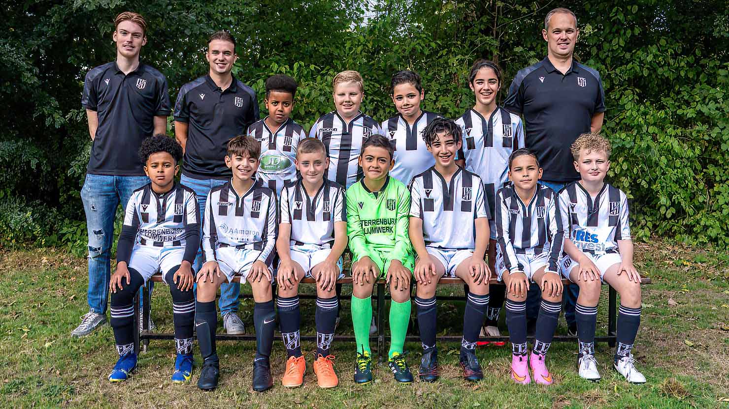 RCD is maatje te groot voor JO12-2