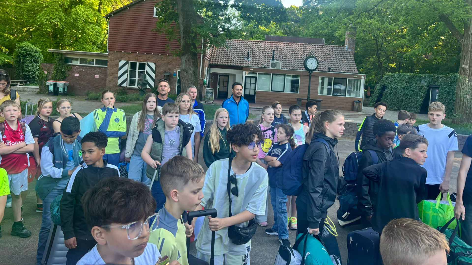 We gaan op kamp