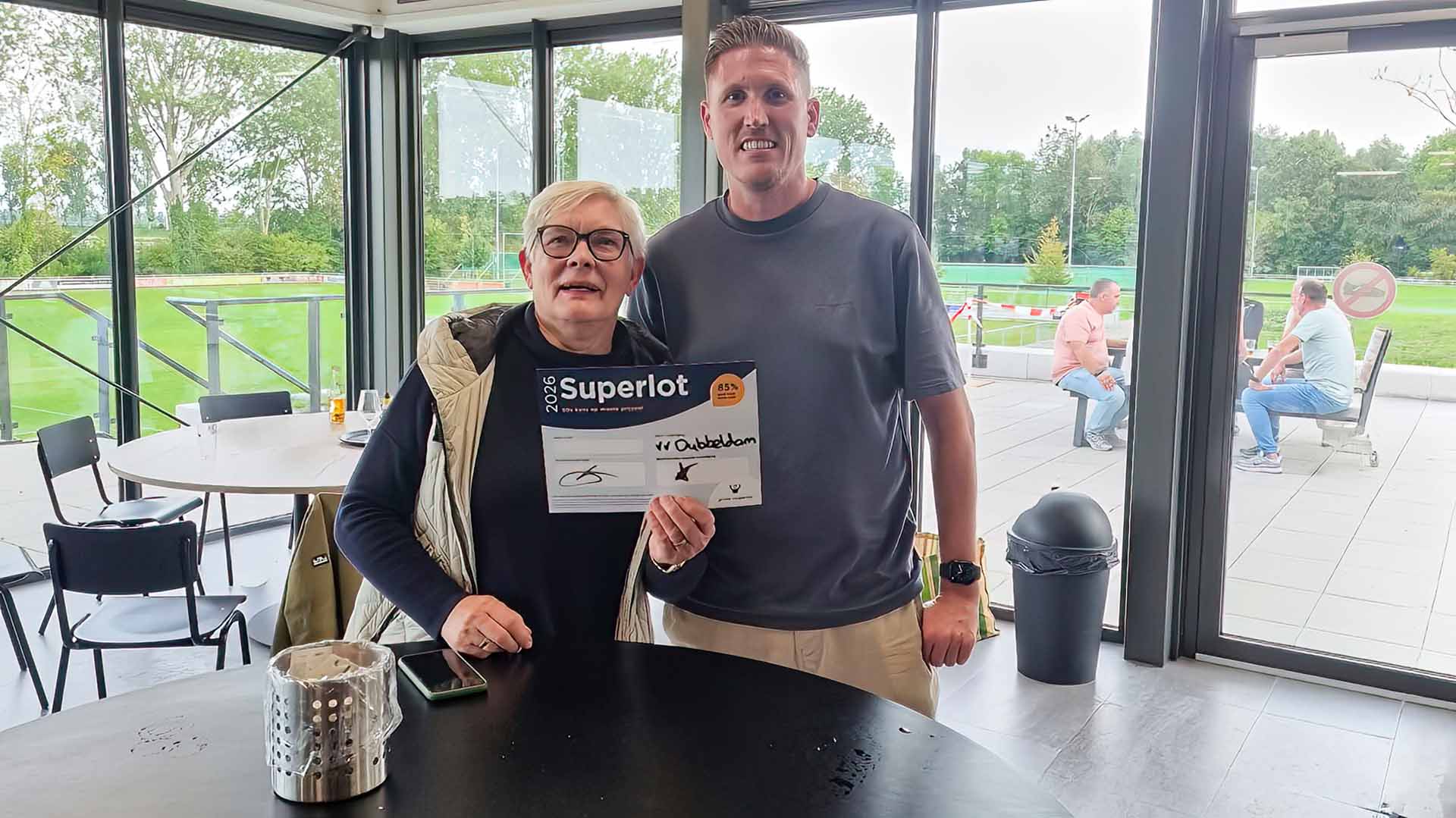 Twee superloten, twee Dubbeldamharten